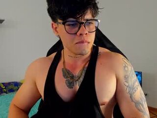 chris_cooperr