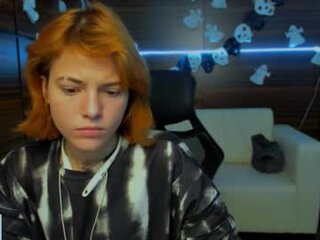 nicole_hot90