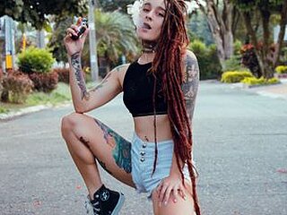 Gaby_Moon