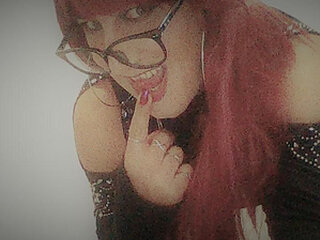 AnnaTravhot