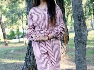 Cute-Maanvi